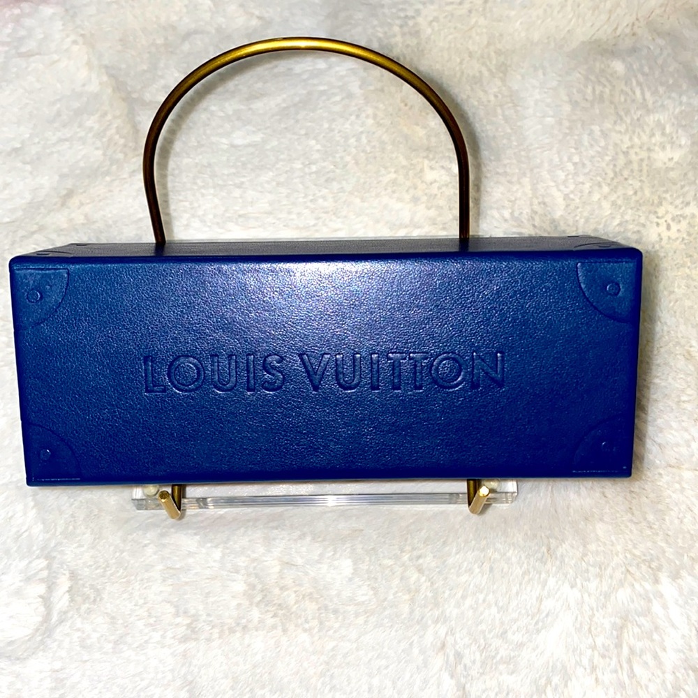 Louis Vuitton Sunglasses Box and cleaning Cloth